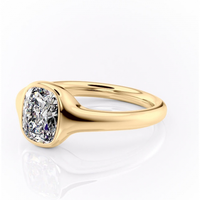 Inel de logodnă Avenelle din aur Galben 14kt cu moissanite tăietură asscher – Montură închisă rafinată pentru solitar | Personalizează și configurează gratuit online [7]