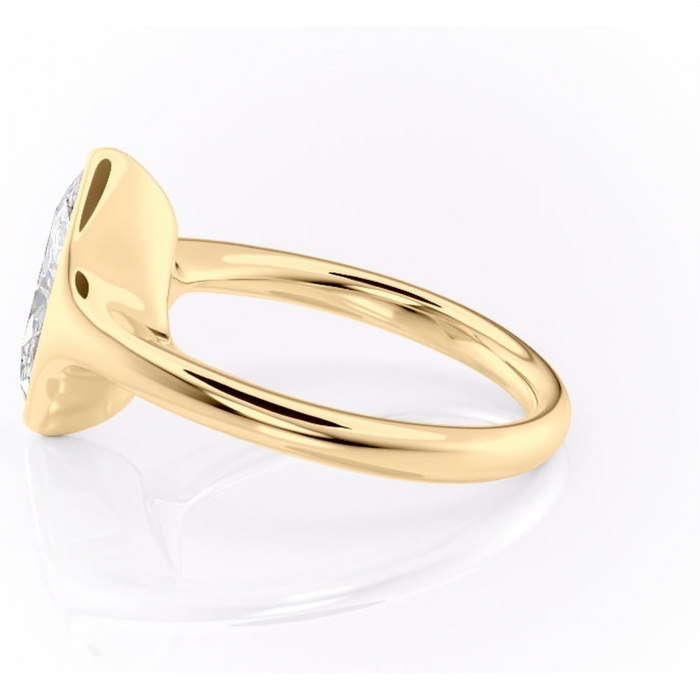 Inel de logodnă Avenelle din aur Galben 14kt cu moissanite tăietură marquise – Montură închisă rafinată pentru solitar | Personalizează și configurează gratuit online [6]