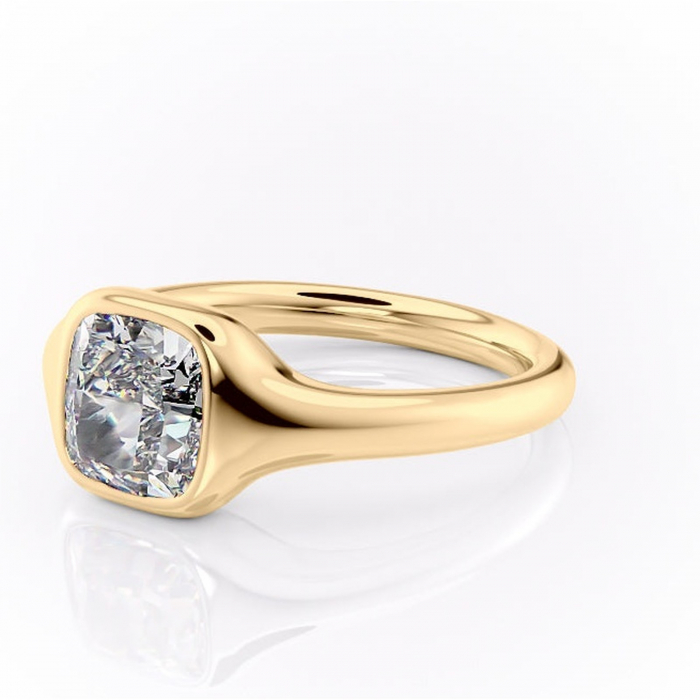 Inel de logodnă Avenelle din aur Galben 14kt cu moissanite tăietură pernă – Montură închisă rafinată pentru solitar | Personalizează și configurează gratuit online [7]