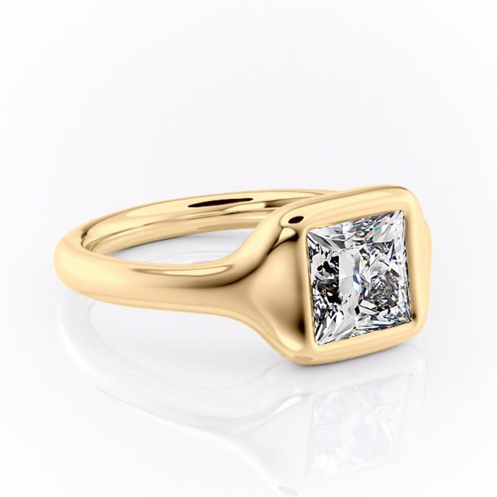 Inel de logodnă Avenelle din aur Galben 14kt cu moissanite tăietură princess – Montură închisă rafinată pentru solitar | Personalizează și configurează gratuit online [1]