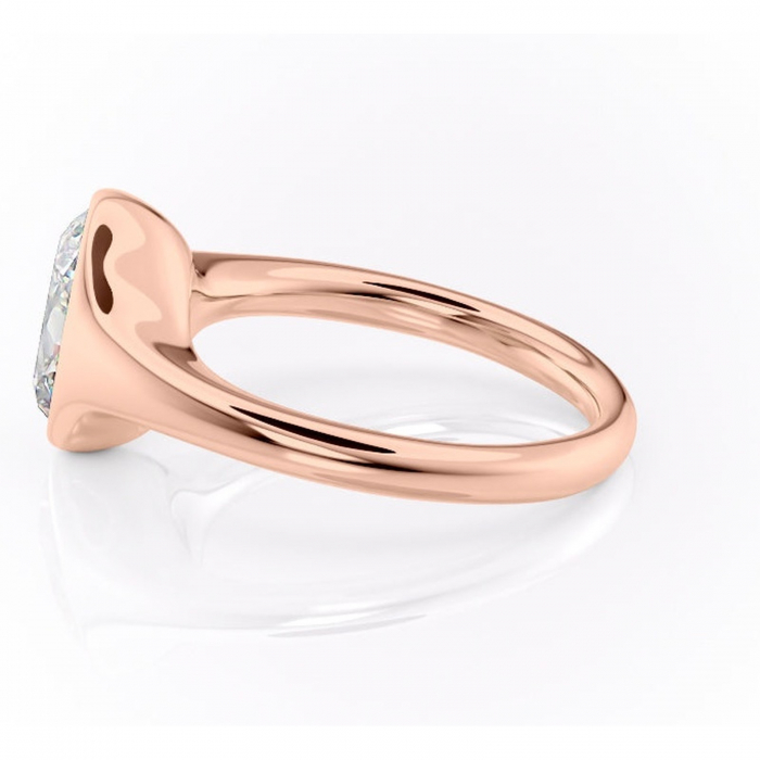 Inel de logodnă Avenelle din aur Rose 14kt cu moissanite tăietură ovală – Montură închisă rafinată pentru solitar | Personalizează și configurează gratuit online [6]