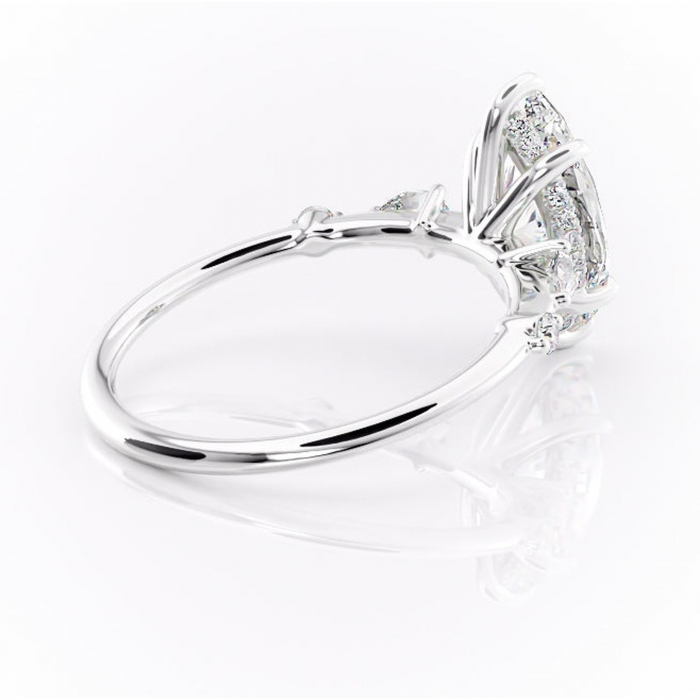 Inel de logodnă Azalea din aur Alb 14kt cu moissanite tăietură marquise – Montură cu trei pietre rafinată pentru profil mediu | Personalizează și configurează gratuit online [3]