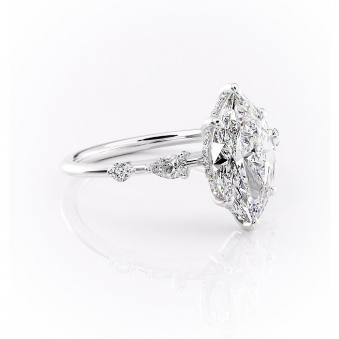 Inel de logodnă Azalea din aur Alb 14kt cu moissanite tăietură marquise – Montură cu trei pietre rafinată pentru profil mediu | Personalizează și configurează gratuit online [1]