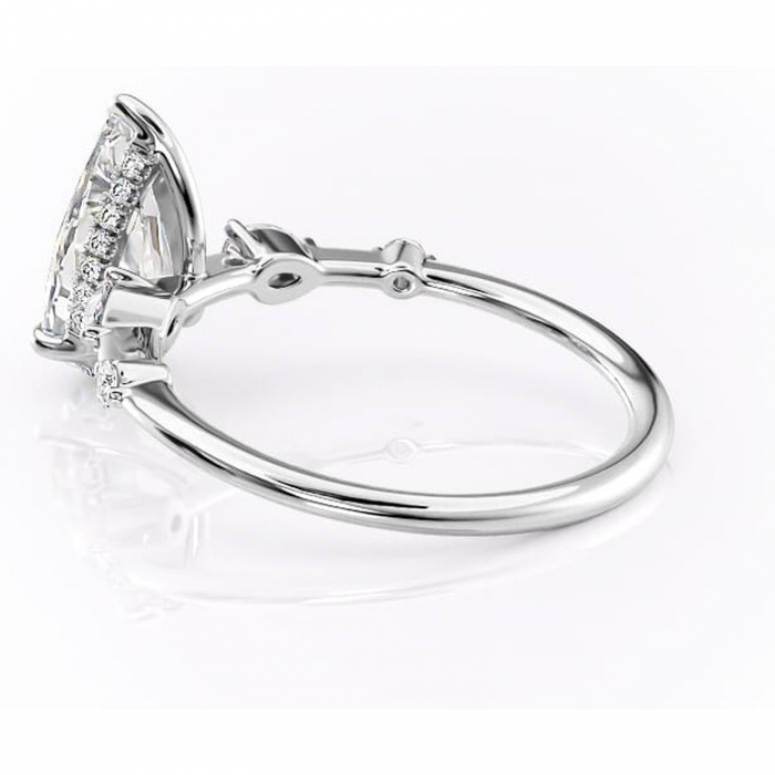 Inel de logodnă Azalea din aur Alb 14kt cu moissanite tăietură pară – Montură cu trei pietre rafinată pentru profil mediu | Personalizează și configurează gratuit online [5]