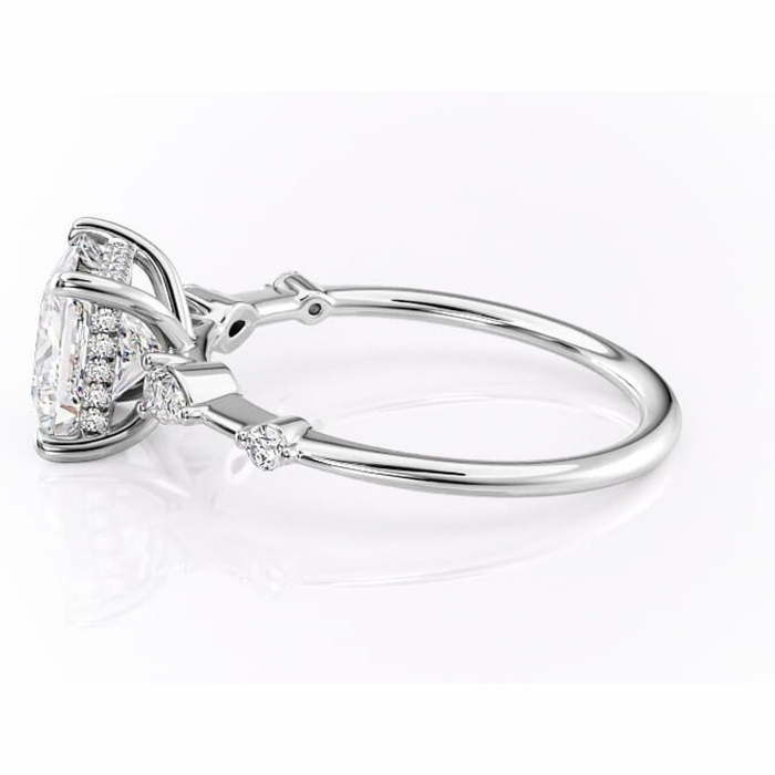 Inel de logodnă Azalea din aur Alb 18kt cu moissanite tăietură princess – Montură cu trei pietre rafinată pentru profil mediu | Personalizează și configurează gratuit online [6]