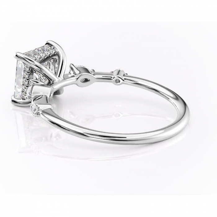 Inel de logodnă Azalea din aur Alb 18kt cu moissanite tăietură princess – Montură cu trei pietre rafinată pentru profil mediu | Personalizează și configurează gratuit online [5]