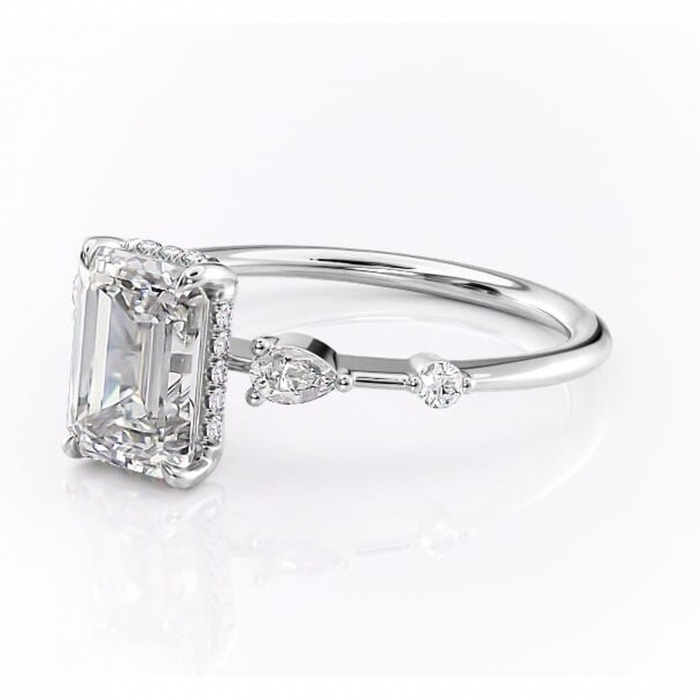 Inel de logodnă Azalea din aur Alb 14kt cu moissanite tăietură smarald – Montură cu trei pietre rafinată pentru profil mediu | Personalizează și configurează gratuit online [7]