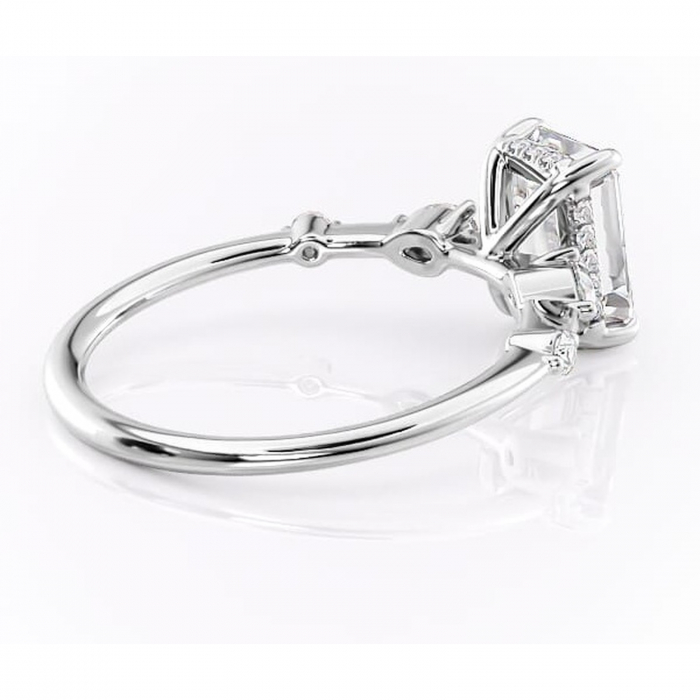 Inel de logodnă Azalea din aur Alb 14kt cu moissanite tăietură smarald – Montură cu trei pietre rafinată pentru profil mediu | Personalizează și configurează gratuit online [3]