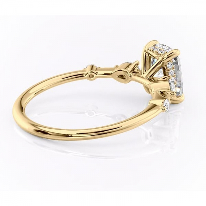 Inel de logodnă Azalea din aur Galben 14kt cu moissanite tăietură asscher – Montură cu trei pietre rafinată pentru profil mediu | Personalizează și configurează gratuit online [3]