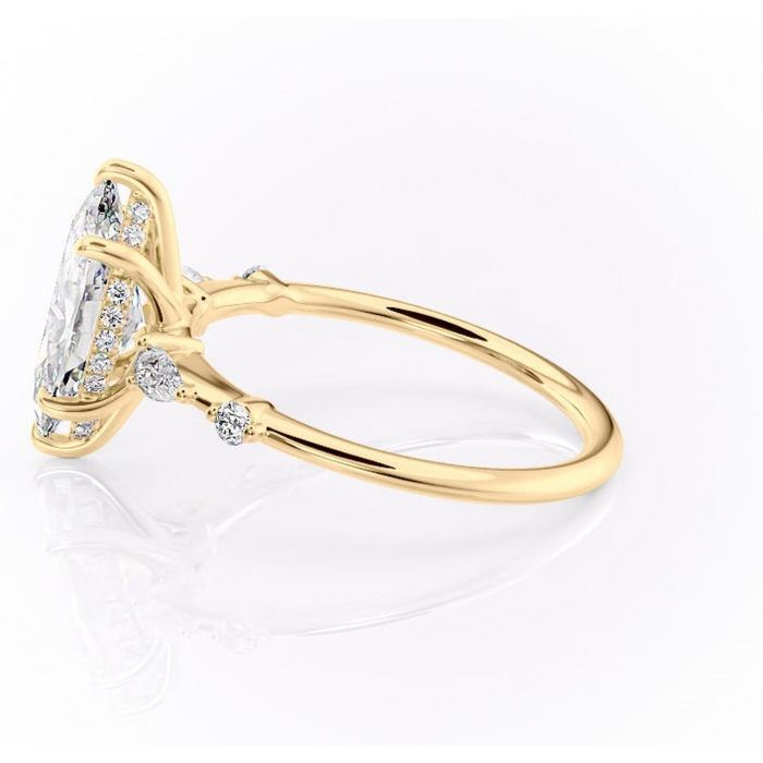 Inel de logodnă Azalea din aur Galben 14kt cu moissanite tăietură marquise – Montură cu trei pietre rafinată pentru profil mediu | Personalizează și configurează gratuit online [6]