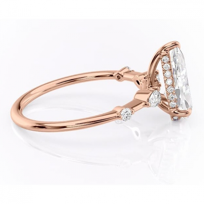 Inel de logodnă Azalea din aur Rose 18kt cu moissanite tăietură pară – Montură cu trei pietre rafinată pentru profil mediu | Personalizează și configurează gratuit online [2]