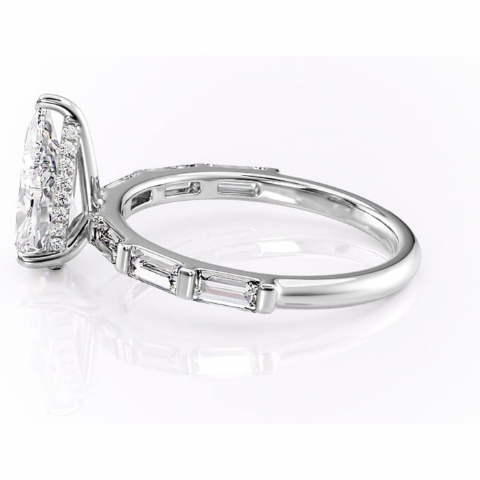 Inel de logodnă Beatrice din aur Alb 14kt cu moissanite tăietură pară – Montură cu canal rafinată pentru profil înalt | Personalizează și configurează gratuit online [6]