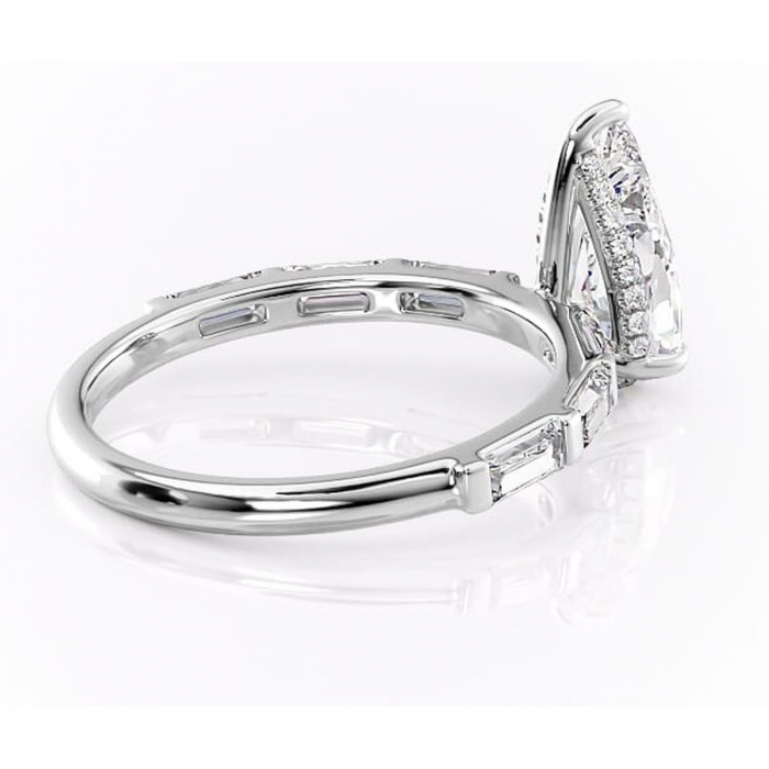 Inel de logodnă Beatrice din aur Alb 14kt cu moissanite tăietură pară – Montură cu canal rafinată pentru profil înalt | Personalizează și configurează gratuit online [3]