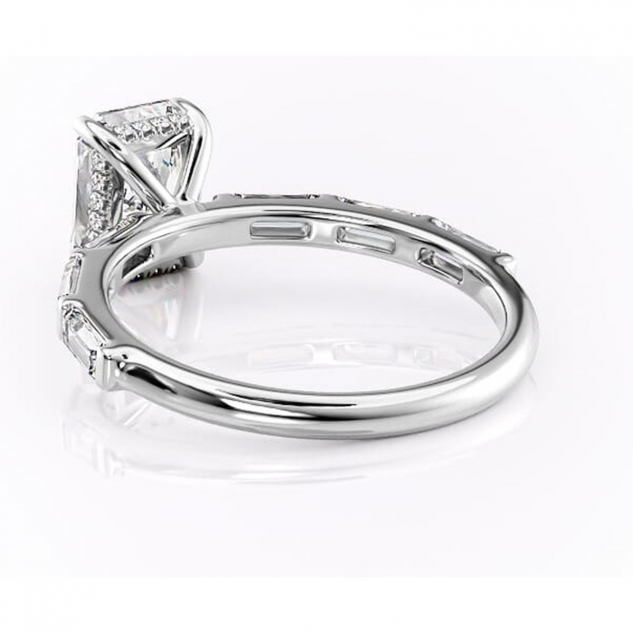 Inel de logodnă Beatrice din aur Alb 14kt cu moissanite tăietură radiantă – Montură cu canal rafinată pentru profil înalt | Personalizează și configurează gratuit online [4]