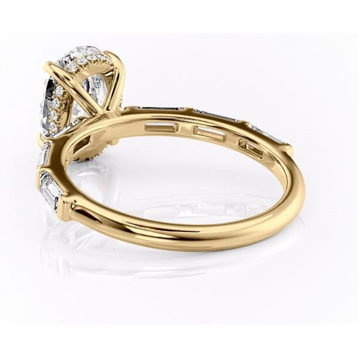 Inel de logodnă Beatrice din aur Galben 14kt cu moissanite tăietură ovală – Montură cu canal rafinată pentru profil înalt | Personalizează și configurează gratuit online [4]