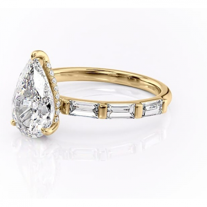 Inel de logodnă Beatrice din aur Galben 18kt cu moissanite tăietură pară – Montură cu canal rafinată pentru profil înalt | Personalizează și configurează gratuit online [7]