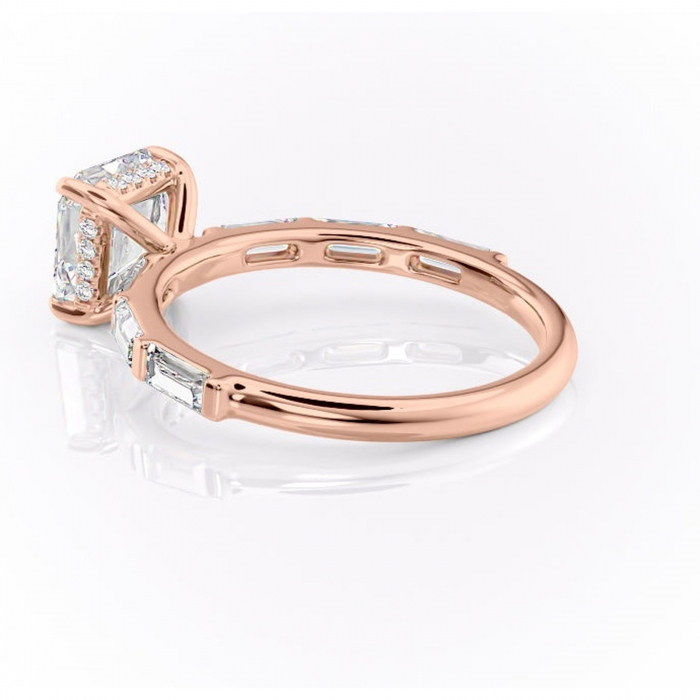 Inel de logodnă Beatrice din aur Rose 14kt cu moissanite tăietură asscher – Montură cu canal rafinată pentru profil înalt | Personalizează și configurează gratuit online [5]