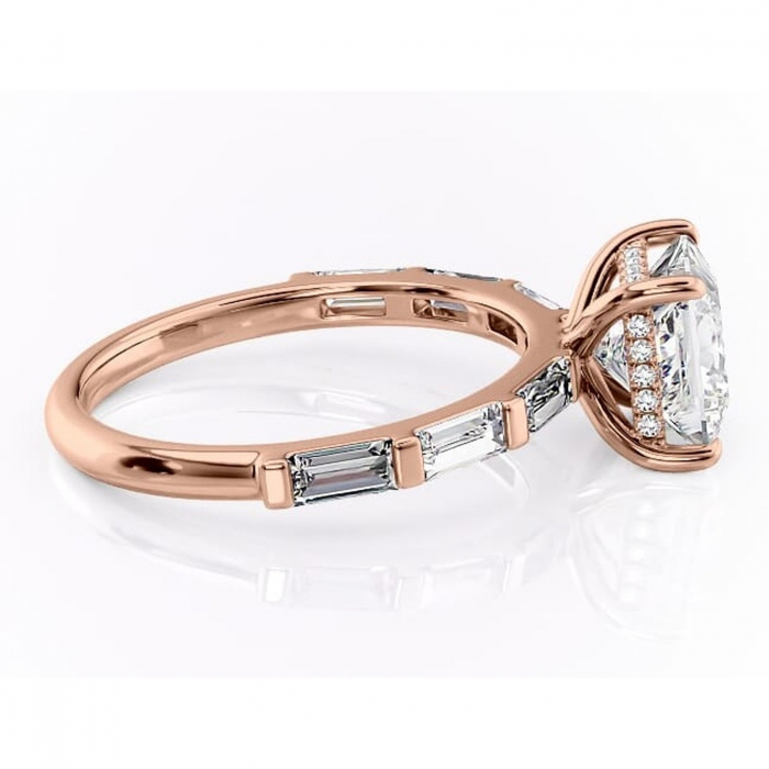 Inel de logodnă Beatrice din aur Rose 14kt cu moissanite tăietură princess – Montură cu canal rafinată pentru profil înalt | Personalizează și configurează gratuit online [2]