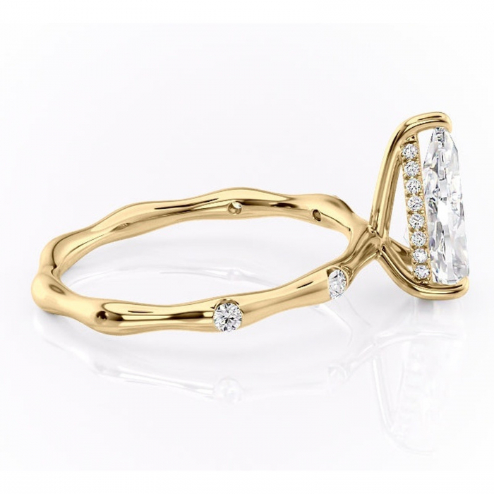 Inel de logodnă Bijou din aur Galben 18kt cu moissanite tăietură pară – Pietre laterale rafinată pentru profil înalt | Personalizează și configurează gratuit online [2]