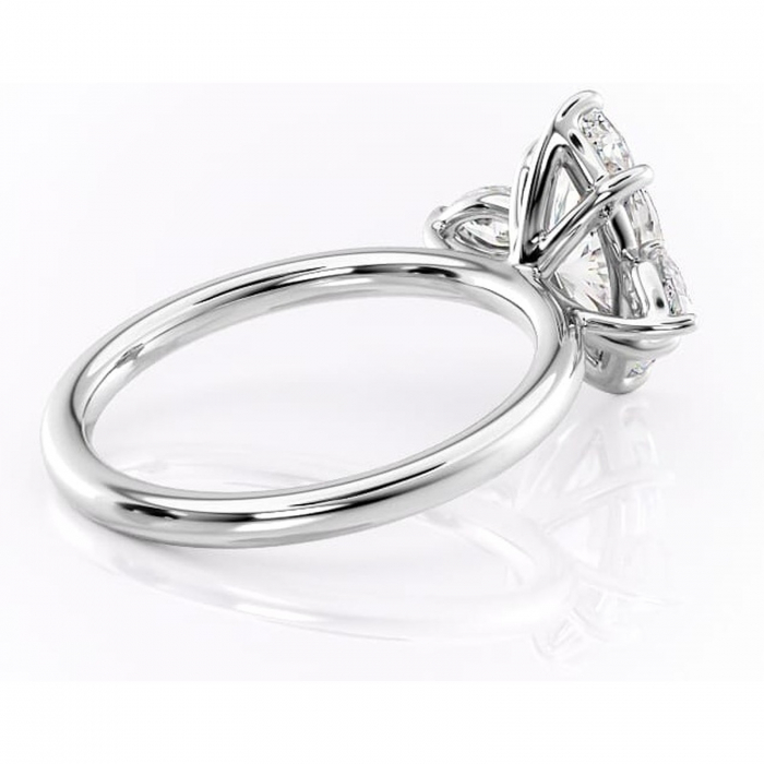 Inel de logodnă Blanche din aur Alb 14kt cu moissanite tăietură marquise – Montură cu trei pietre rafinată pentru profil înalt | Personalizează și configurează gratuit online [3]
