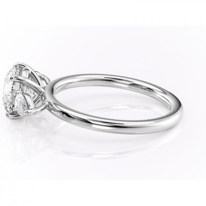 Inel de logodnă Blanche din aur Alb 14kt cu moissanite tăietură rotundă – Montură cu trei pietre rafinată pentru profil înalt | Personalizează și configurează gratuit online [6]