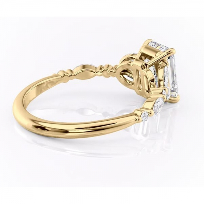Inel de logodnă Bloom din aur Galben 18kt cu moissanite tăietură radiantă – Montură cu trei pietre rafinată pentru profil mediu | Personalizează și configurează gratuit online [3]