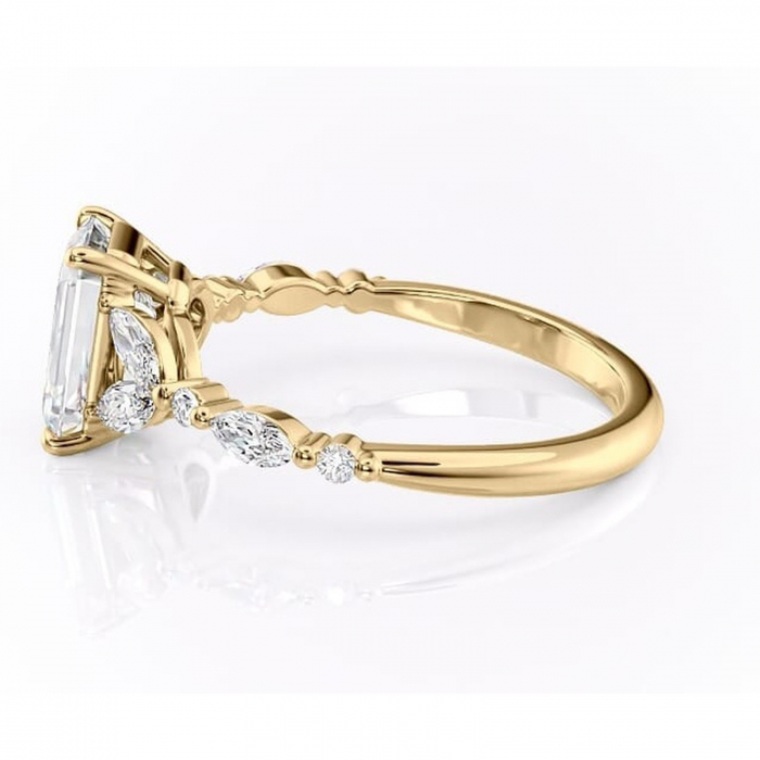 Inel de logodnă Bloom din aur Galben 14kt cu moissanite tăietură smarald – Montură cu trei pietre rafinată pentru profil mediu | Personalizează și configurează gratuit online [6]