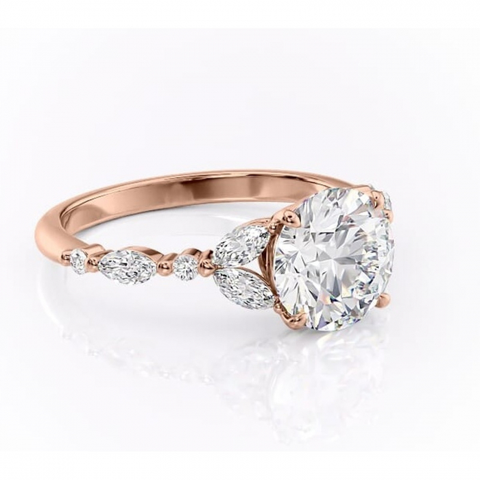 Inel de logodnă Bloom din aur Rose 14kt cu moissanite tăietură rotundă – Montură cu trei pietre rafinată pentru profil mediu | Personalizează și configurează gratuit online [1]