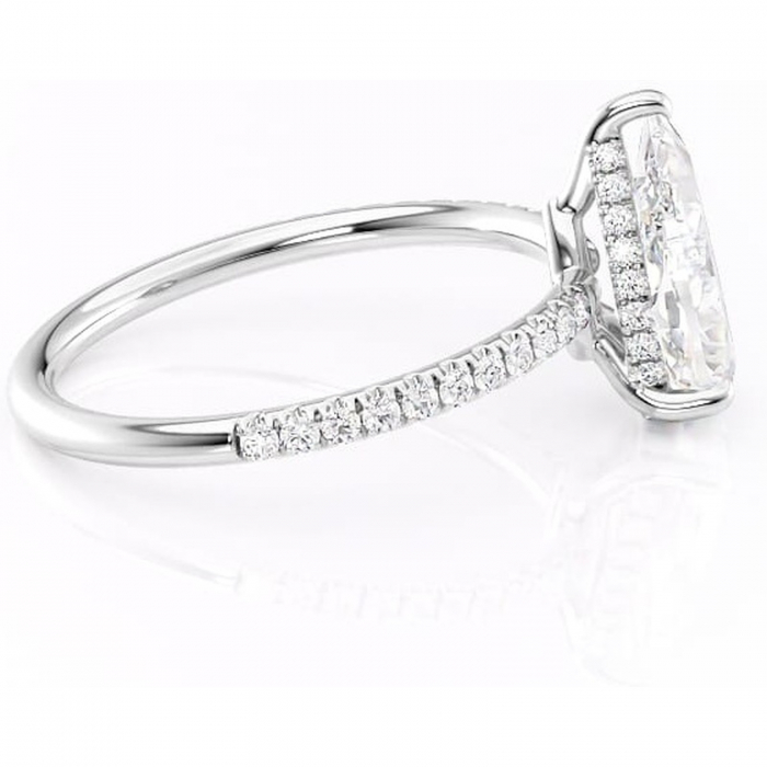 Inel de logodnă Brielle din aur Alb 18kt cu moissanite tăietură pară – Montură Kamellie joasă rafinată pentru profil jos | Personalizează și configurează gratuit online [2]