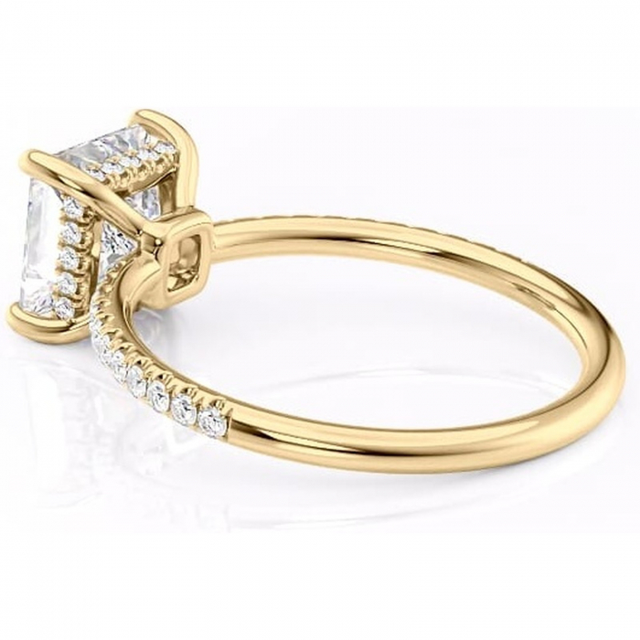 Inel de logodnă Brielle din aur Galben 14kt cu moissanite tăietură princess – Montură Kamellie joasă rafinată pentru profil jos | Personalizează și configurează gratuit online [5]