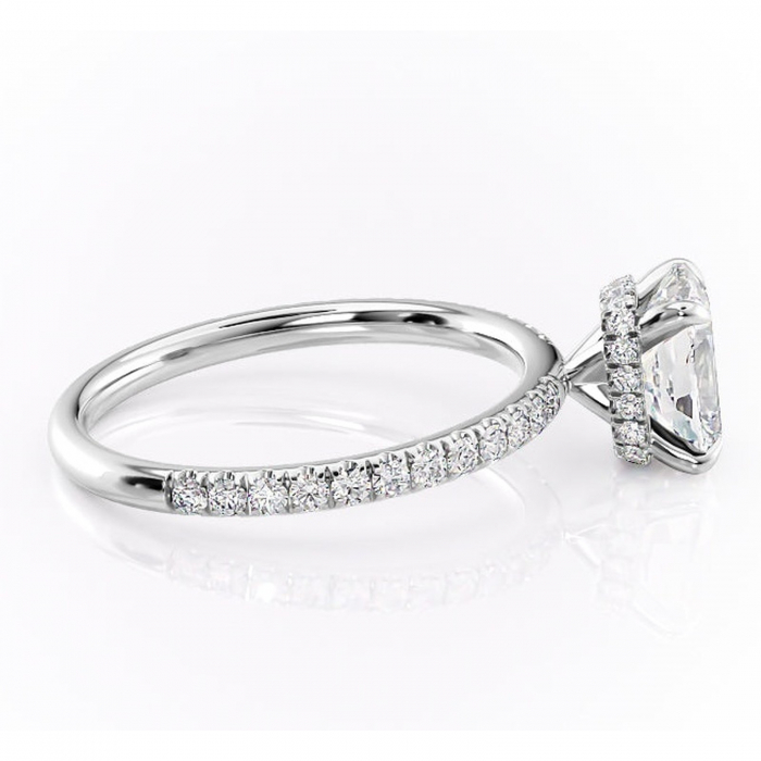 Inel de logodnă Briony din aur Alb 14kt cu moissanite tăietură pernă – Montură pavé rafinată pentru profil înalt | Personalizează și configurează gratuit online [2]