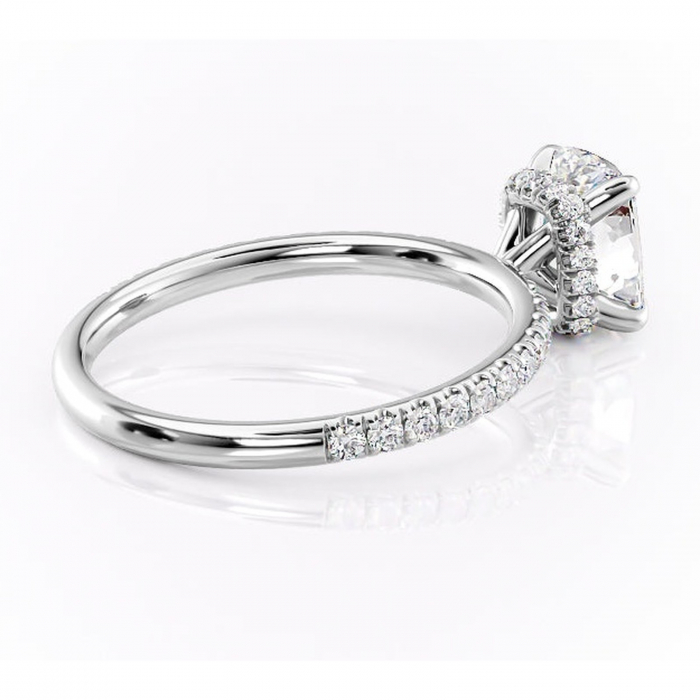 Inel de logodnă Briony din aur Alb 14kt cu moissanite tăietură pernă – Montură pavé rafinată pentru profil înalt | Personalizează și configurează gratuit online [3]