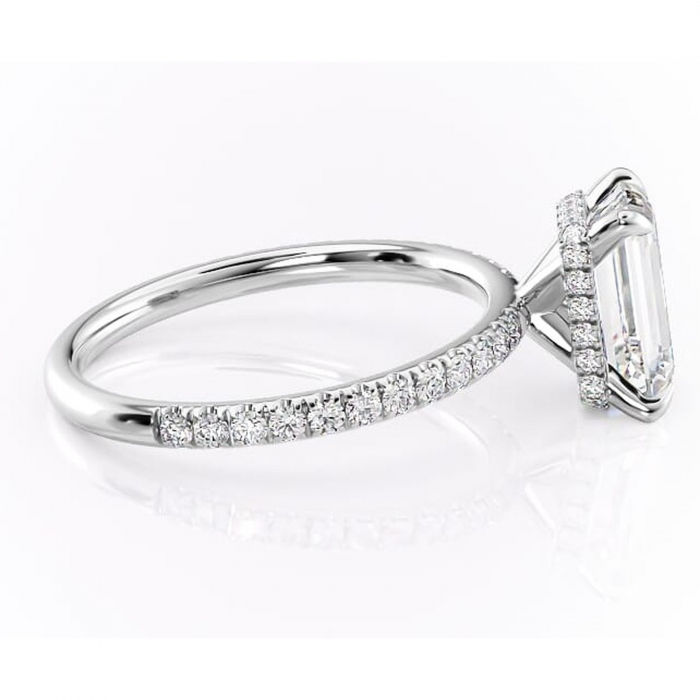 Inel de logodnă Briony din aur Alb 14kt cu moissanite tăietură smarald – Montură pavé rafinată pentru profil înalt | Personalizează și configurează gratuit online [2]