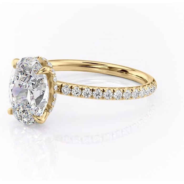 Inel de logodnă Briony din aur Galben 18kt cu moissanite tăietură ovală – Montură pavé rafinată pentru profil înalt | Personalizează și configurează gratuit online [7]