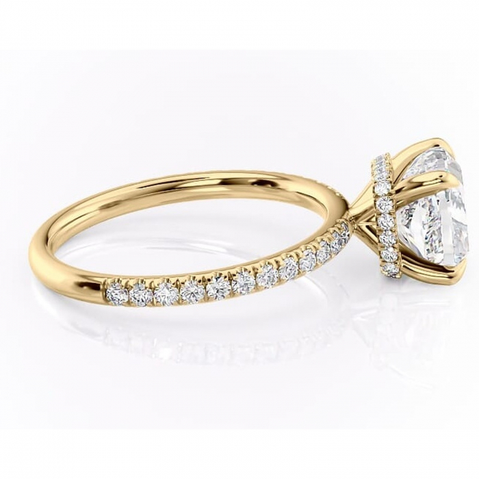 Inel de logodnă Briony din aur Galben 14kt cu moissanite tăietură pernă – Montură pavé rafinată pentru profil înalt | Personalizează și configurează gratuit online [2]