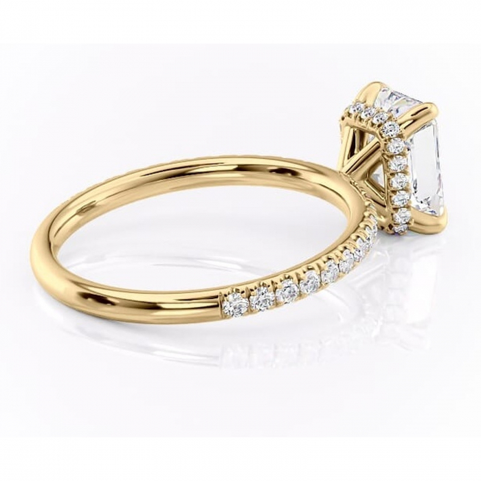 Inel de logodnă Briony din aur Galben 14kt cu moissanite tăietură radiantă – Montură pavé rafinată pentru profil înalt | Personalizează și configurează gratuit online [3]