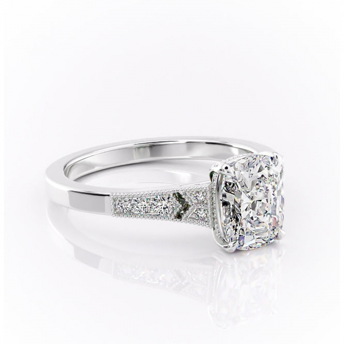 Inel de logodnă Caelia din aur Alb 14kt cu moissanite tăietură asscher – Pietre laterale rafinată pentru profil înalt | Personalizează și configurează gratuit online [1]