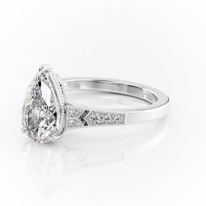 Inel de logodnă Caelia din aur Alb 14kt cu moissanite tăietură pară – Pietre laterale rafinată pentru profil înalt | Personalizează și configurează gratuit online [7]