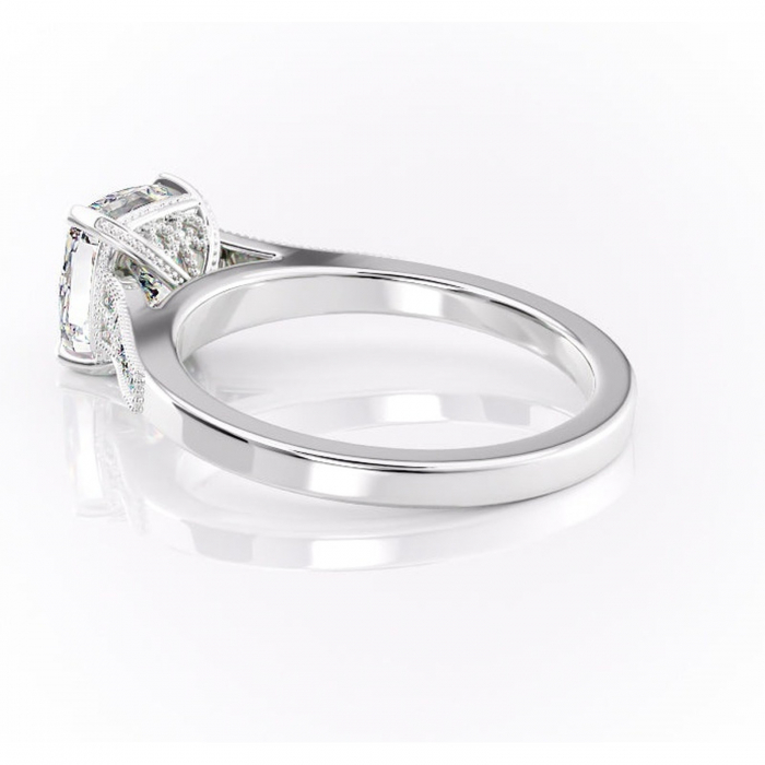 Inel de logodnă Caelia din aur Alb 14kt cu moissanite tăietură pernă – Pietre laterale rafinată pentru profil înalt | Personalizează și configurează gratuit online [5]