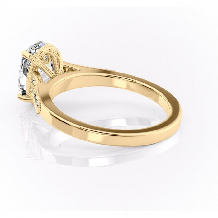 Inel de logodnă Caelia din aur Galben 18kt cu moissanite tăietură ovală – Pietre laterale rafinată pentru profil înalt | Personalizează și configurează gratuit online [5]