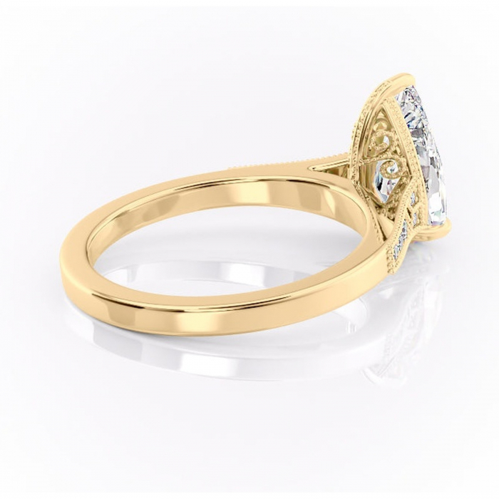 Inel de logodnă Caelia din aur Galben 14kt cu moissanite tăietură pară – Pietre laterale rafinată pentru profil înalt | Personalizează și configurează gratuit online [3]