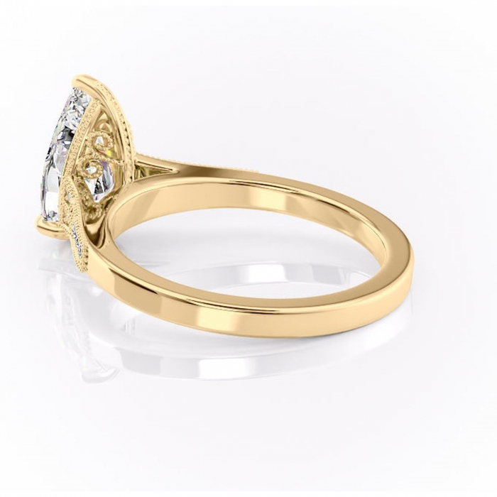 Inel de logodnă Caelia din aur Galben 14kt cu moissanite tăietură pară – Pietre laterale rafinată pentru profil înalt | Personalizează și configurează gratuit online [5]