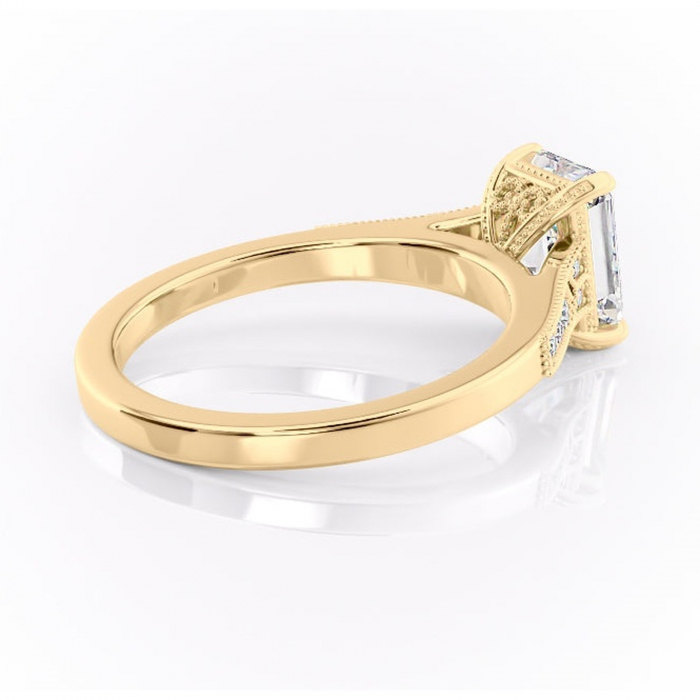 Inel de logodnă Caelia din aur Galben 18kt cu moissanite tăietură radiantă – Pietre laterale rafinată pentru profil înalt | Personalizează și configurează gratuit online [3]