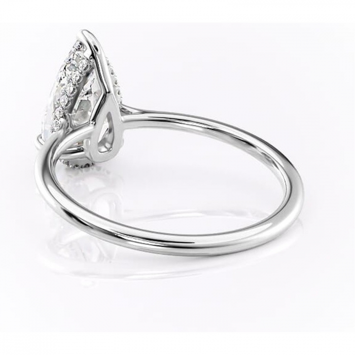 Inel de logodnă Camellia din aur Alb 14kt cu moissanite tăietură pară – Solitar rafinată pentru profil jos | Personalizează și configurează gratuit online [4]