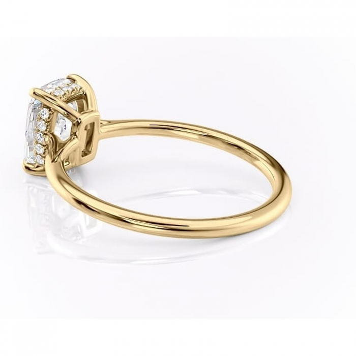 Inel de logodnă Camellia din aur Galben 14kt cu moissanite tăietură pernă – Solitar rafinată pentru profil jos | Personalizează și configurează gratuit online [5]