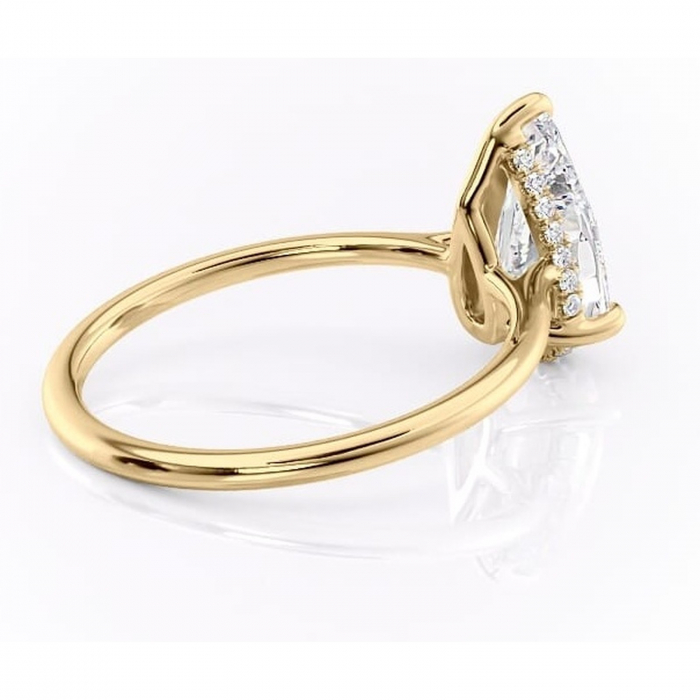Inel de logodnă Camellia din aur Galben 14kt cu moissanite tăietură pară – Solitar rafinată pentru profil jos | Personalizează și configurează gratuit online [3]
