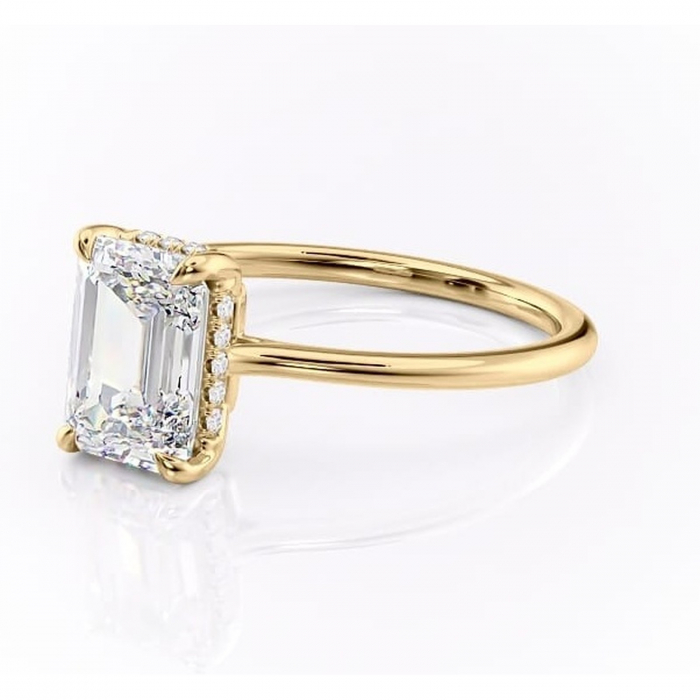 Inel de logodnă Camellia din aur Galben 14kt cu moissanite tăietură smarald – Solitar rafinată pentru profil jos | Personalizează și configurează gratuit online [7]