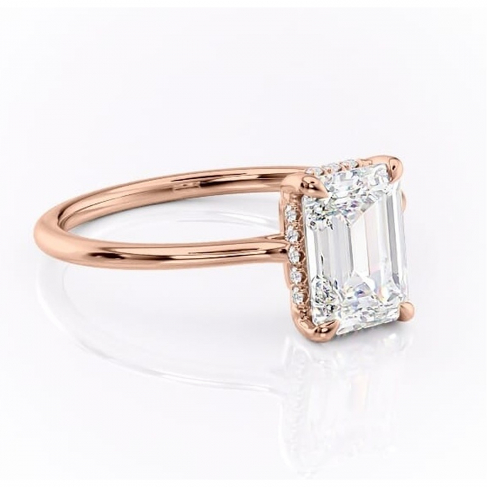 Inel de logodnă Camellia din aur Rose 14kt cu moissanite tăietură smarald – Solitar rafinată pentru profil jos | Personalizează și configurează gratuit online [1]