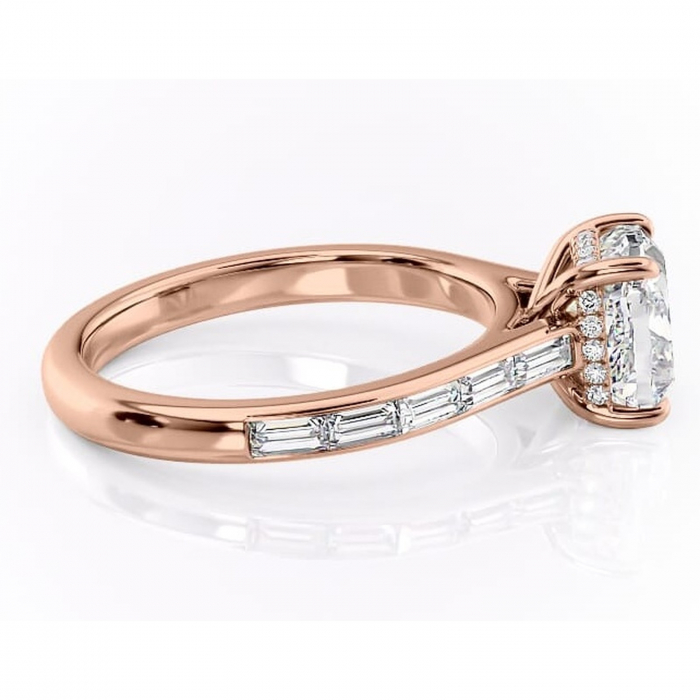 Inel de logodnă Catherine din aur Rose 14kt cu moissanite tăietură pernă – Montură cu canal rafinată pentru profil înalt | Personalizează și configurează gratuit online [2]