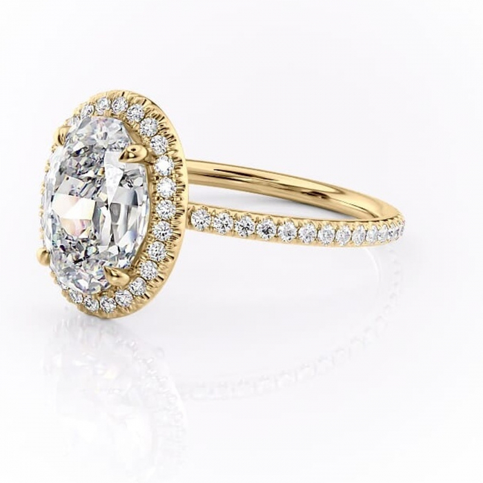 Inel de logodnă Celeste din aur Galben 14kt cu moissanite tăietură ovală – Halo rafinată pentru profil mediu | Personalizează și configurează gratuit online [7]